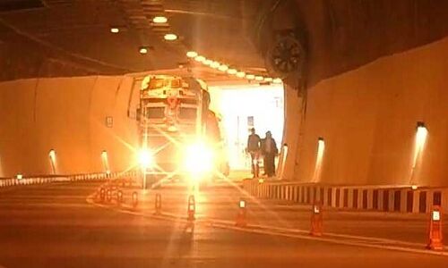 भारत की सबसे लंबी सड़क सुरंग का ट्रायल समाप्त, PM मोदी करेंगें उद्घाटन