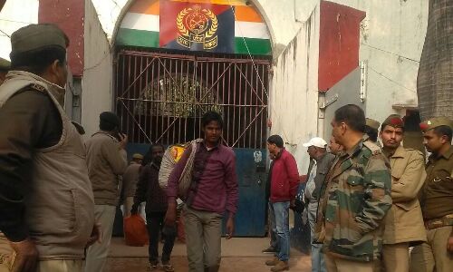 बरेली की नई जेल में किये गये कैदी शिफ्ट, DM, SSP ने कराई शिफ्टिंग