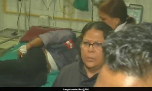 बीजेपी के जनता दरबार में खाया जहर, मच गया हडकम्प बीजेपी के जनता दरबार में खाया जहर, मच गया हडकम्प