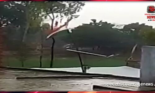 यूपी: सुरसा में गणतंत्र दिवस पर राष्ट्रध्वज का हुआ अपमान यूपी: सुरसा में गणतंत्र दिवस पर राष्ट्रध्वज का हुआ अपमान