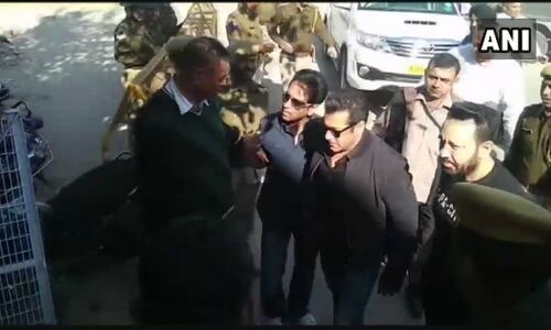राजस्थान: काला हिरन मामले में अभिनेता सलमान खान पहुंचे जोधपुर कोर्ट, सुनवाई होगी आज
