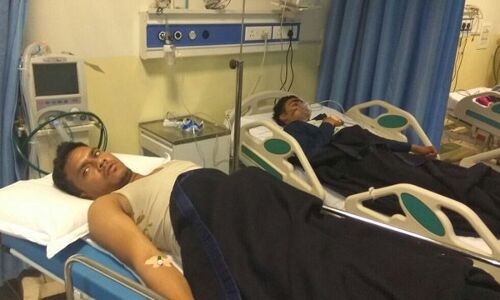 बसपा के पूर्व मंत्री को ट्रक से कुचलने की कोशिश नाकाम, दो घायल बसपा के पूर्व मंत्री को ट्रक से कुचलने की कोशिश नाकाम, दो घायल