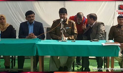 हरदोई: विधानसभा चुनाव के मद्देनजर जिलाधिकारी व पुलिस अधीक्षक ने की पब्लिक मीटिंग