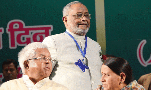 आरजेडी सांसद तस्लीमुद्दीन का चेन्नई के एक अस्पताल में निधन