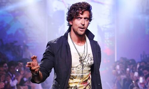 सामने आया VIDEO : ऋतिक रोशन ने तीस साल पहले इस अभिनेत्री संग लगाए थे ठुमके