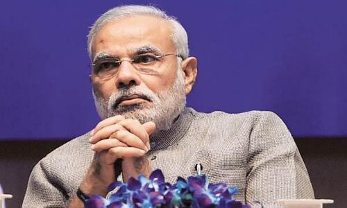 देश के PM की औकात एक कबाड़ी की तरह