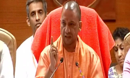 गोरखपुर हादसा : CM योगी बोले, दोषियों को बख्शा नहीं जाएगा, ऑक्सीजन सप्लाइ की भी होगी जांच