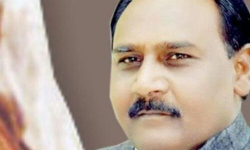 मध्यप्रदेश सरकार के खुशहाली मंत्री की पुलिस को तलाश, हत्या के आरोपी है लाल सिंह