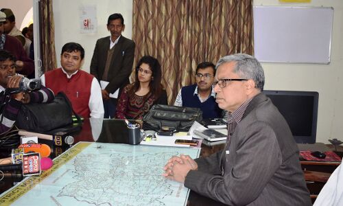 नवागंतुक जिलाधिकारी राजीव शर्मा ने किया कार्यभार ग्रहण नवागंतुक जिलाधिकारी राजीव शर्मा ने किया कार्यभार ग्रहण