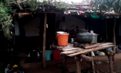 CM शिवराज के ग्रह जिले का है ये हाल, यहां टपरे और झोपड़े में तैयार हो रहा भविष्य