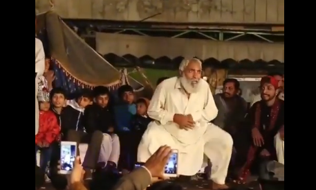 इस बुढ्ढे का डांस देख आपकी आंखें फटी रह जाएंगी, जरूर देखिये यह वीडियो