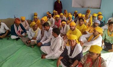 मोदी सरकार द्वारा योगेंद्र यादव के परिवार को निशाना बनाने की कोशिश, किसानों का सवाल उठने से बौखलाई सरकार मोदी सरकार द्वारा योगेंद्र यादव के परिवार को निशाना बनाने की कोशिश, किसानों का सवाल उठने से बौखलाई सरकार