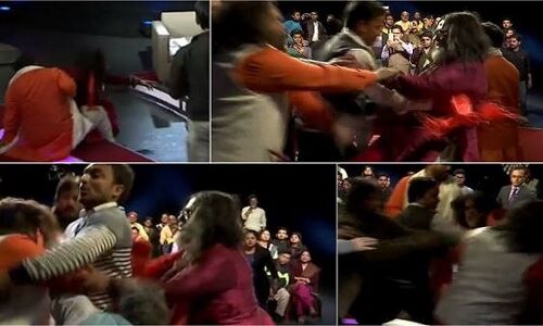 देखें वीडियो : न्यूज चैनल शो के दौरान स्वामी ओम पर बरसे लात-घूंसे!