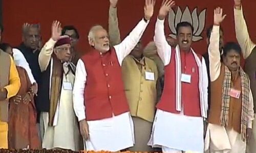 परिवर्तन रैली को संबोधित करने के लिए कानपुर पहुंचे PM मोदी