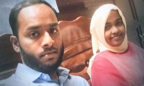 सुप्रीम कोर्ट के सवालों पर हादिया ने दिया जवाब, बोलीं मेरा पति ही मेरा अभिभावक है