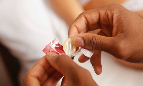 यौन क्षमता बढ़ाने की ये खतरनाक कोशिश न करें जीवन में! यौन क्षमता बढ़ाने की ये खतरनाक कोशिश न करें जीवन में!