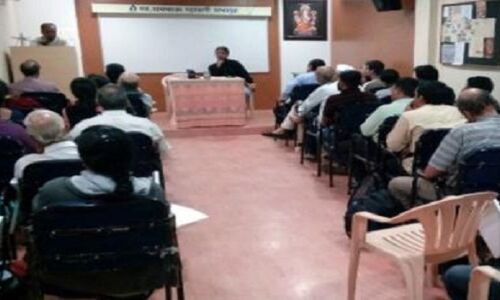 यहां मिलती है नेता बनने की शिक्षा, प्रधानमंत्री भी लेते हैं क्लास