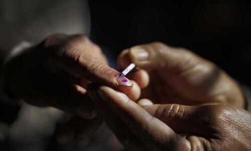 श्रीनगर लोकसभा सीट के लिए 38 बूथों पर 13 अप्रैल को दोबारा होगा मतदान