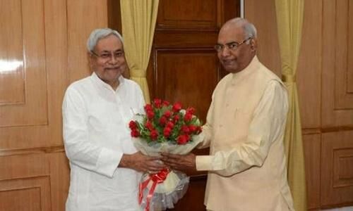 नीतीश ने दिया लालू-सोनिया को बड़ा झटका, पकड़ा मोदी का हाथ