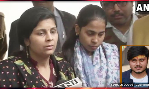 सीएम योगी से मिला मृतक चन्दन गुप्ता का परिवार, मांगा शहीद का दर्जा