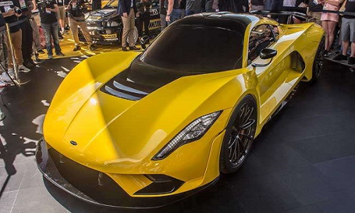 दुनिया की सबसे तेज रफ्तार कार हुई लॉन्च, स्पीड और कीमत जानकर उड़ जाएंगे होश दुनिया की सबसे तेज रफ्तार कार हुई लॉन्च, स्पीड और कीमत जानकर उड़ जाएंगे होश