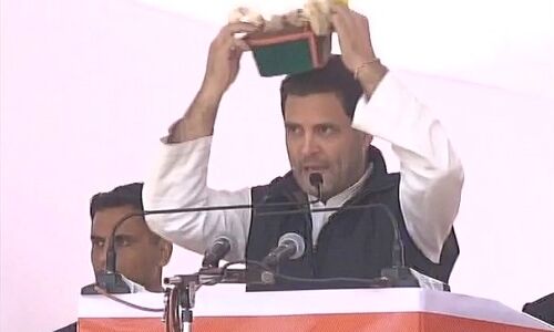 मोदी जी आपने हिमाचल की हैट उतार दी, नोटबंदी ने एग्रीकल्चर और टूरिज्म को जबर्दस्त चोट पहुंचाई- राहुल