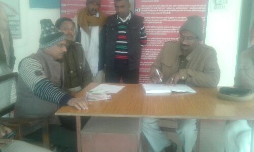 पटियाली पुलिस एवं उड़न दस्ता टीम की संयुक्त चैकिंग के दौरान  96 हजार रु बरामद