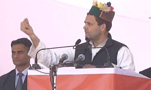 BJP ने लाइन में लगे गरीब लोगों को 3 रुपए का लडू खिलाया वहीं माल्या को 1200 करोड़ का.. - राहुल गांधी