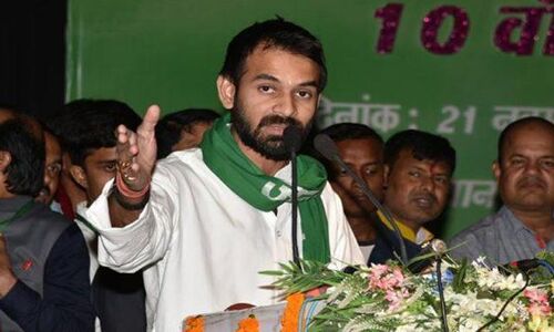 तेजप्रताप यादव ने दी राजनीति छोड़ने की धमकी, जानिए क्यों? तेजप्रताप यादव ने दी राजनीति छोड़ने की धमकी, जानिए क्यों?