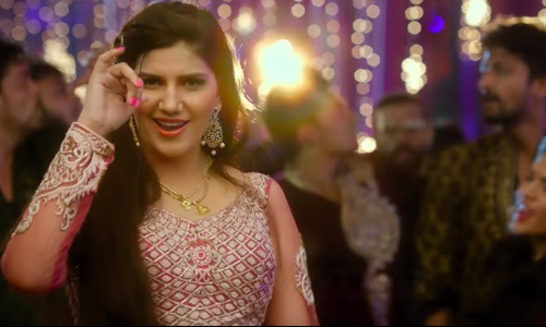 फिल्म वीरे की वेडिंग में सपना चौधरी का हरियाणवी ठुमका हुआ वायरल, देखिए- वीडियो