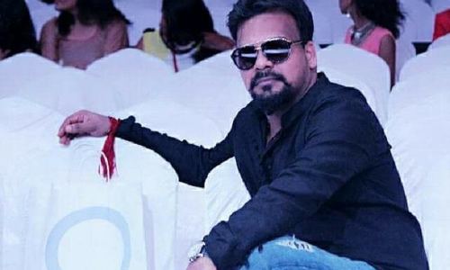 फेक न्यूज फैलान के आरोप में पोस्टकार्ड का संपादक गिरफ्तार फेक न्यूज फैलान के आरोप में पोस्टकार्ड का संपादक गिरफ्तार