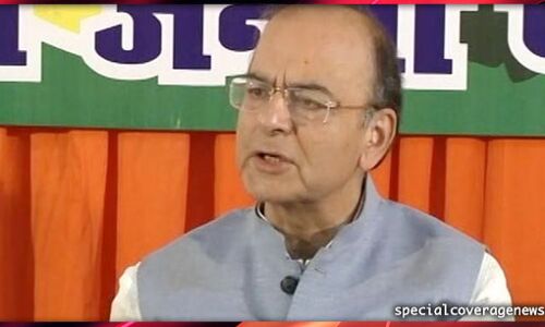 मोदी सरकार को बड़ा झटका, फिच ने घटाया GDP  का ग्रोथ रेट