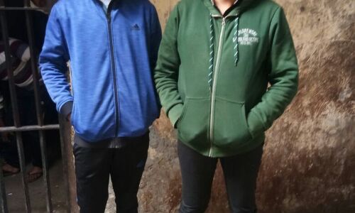 बिजनौर: पुलिस को चकमा देकर फरार हुआ एक लाख इनामी बदमाश ने कोर्ट में किया समर्पण बिजनौर: पुलिस को चकमा देकर फरार हुआ एक लाख इनामी बदमाश ने कोर्ट में किया समर्पण