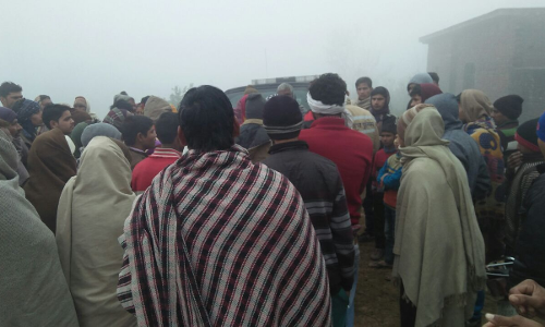 फ़ैसले के दबाव के लिए किया महिला पर हमला