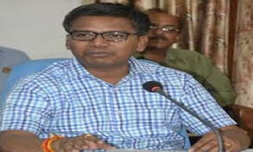 आंगनबाड़ी कार्यकर्ताओं को कलेक्टर का आदेश, शौचालय नहीं तो...