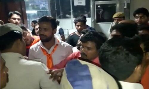 मेरठ: मूर्ति तोड़ने पर दो सम्प्रदायों के बीच मारपीट, हिंदू युवा वाहिनी के चार कार्यकर्ता घायल
