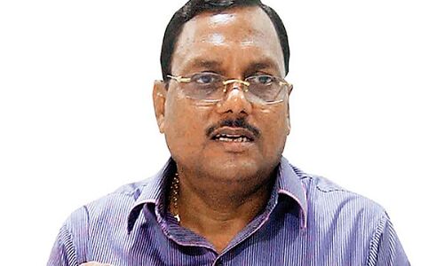 पूर्व चीफ इंजीनियर यादव सिंह की संपत्ति प्रवर्तन निदेशालय ने जब्त की पूर्व चीफ इंजीनियर यादव सिंह की संपत्ति प्रवर्तन निदेशालय ने जब्त की