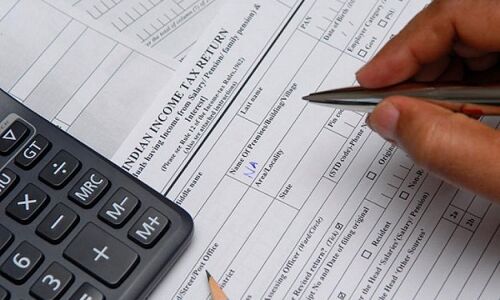 आयकर विभाग ने TDS काटने वालों को दी चेतावनी, लगेगा दैनिक जुर्माना आयकर विभाग ने TDS काटने वालों को दी चेतावनी, लगेगा दैनिक जुर्माना