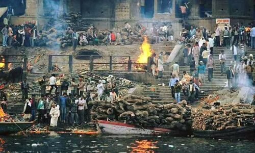 श्मशान से पवित्र मंदिर कोई नहीं!