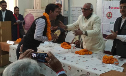 BHU :भावी वैद्यों को व्यक्तित्व विकास व चरित्र निर्माण का मिला गुरुमंत्र