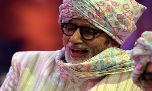 शादी में कुछ इस अंदाज में नजर आए अमिताभ बच्चन का पूरा परिवार, देखें तस्वीरें