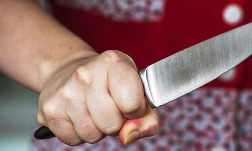 यूपी : रेप की कोशिश करने पर चाची ने काटा भतीजे का प्राइवेट पार्ट, पुलिस जांच में जुटी