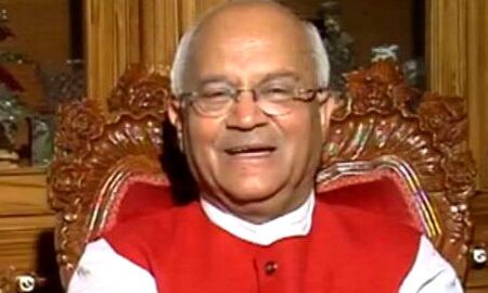 किसकी हिम्मत है, जो मोदी से बात करे ? किसकी हिम्मत है, जो मोदी से बात करे ?