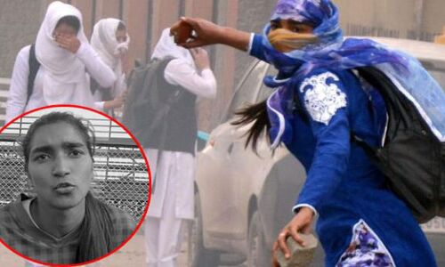 जिसको बिठाया सर आँखों पर सभी भारतियों ने, सबसे बड़ी पत्थर वाज निकली, सुनकर उड़े होश