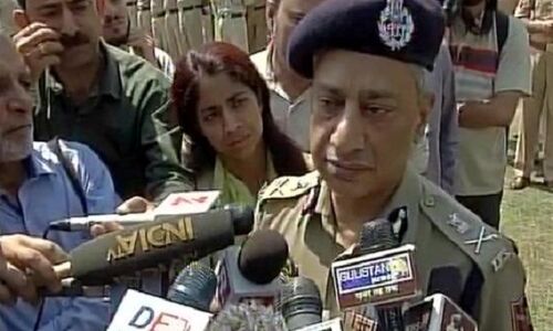 श्रीनगर आतंकी हमला: स्कूल में छिपे 2 आतंकी ढेर, मुठभेड़ खत्म