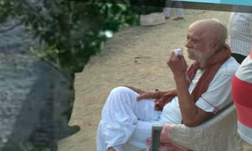 कुंडा में हिरासत में सैकड़ों बजरंग दल कार्यकर्ता, थाना में हनुमान चालीसा का पाठ कुंडा में हिरासत में सैकड़ों बजरंग दल कार्यकर्ता, थाना में हनुमान चालीसा का पाठ