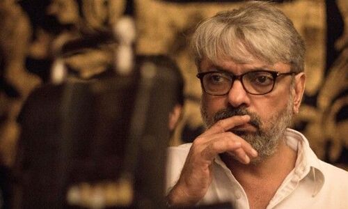 अभी अभी: फिल्म पद्मावत को लेकर संजय लीला भंसाली को जोरदार झटका!