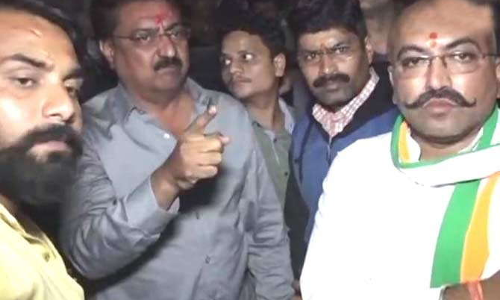 गुजरात: इंद्रनील राजगुरु के इस्तीफे के बाद प्रदेश कांग्रेस में भूचाल गुजरात: इंद्रनील राजगुरु के इस्तीफे के बाद प्रदेश कांग्रेस में भूचाल