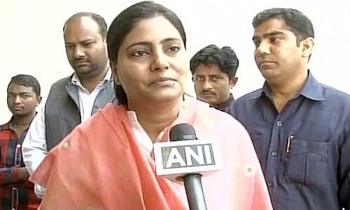भाजपा के सहयोगी अपना दल (एस) ने तीन और उम्मीदवार किये घोषित भाजपा के सहयोगी अपना दल (एस) ने तीन और उम्मीदवार किये घोषित