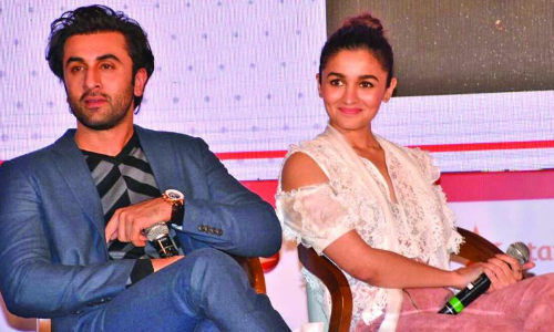 रणबीर के चक्कर में मत पड़ो वरना पछताओगी, जानिए आलिया से ये बात किसने कही?